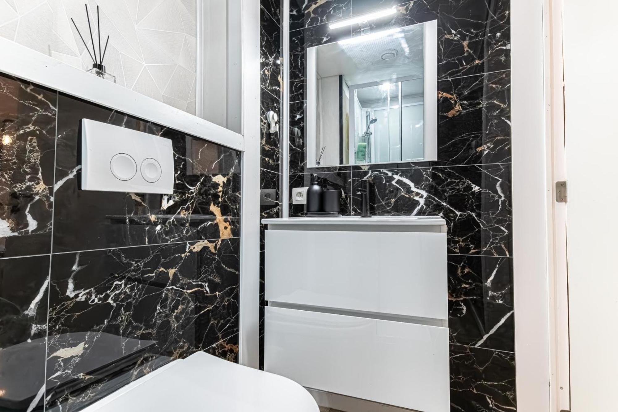 Spacious Shared 5Br Apt In The Heart Of Gent Ngoại thất bức ảnh